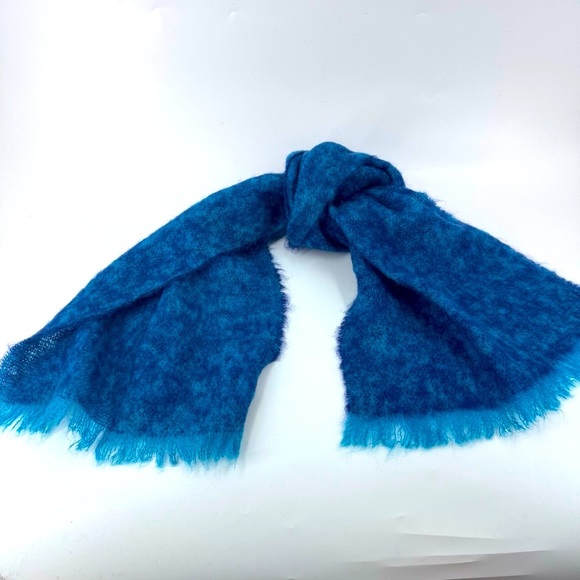 Vintage Donegal Design Pure Mohair and Wool Hand Woven in Ireland Scarf - Picture 4 of 8